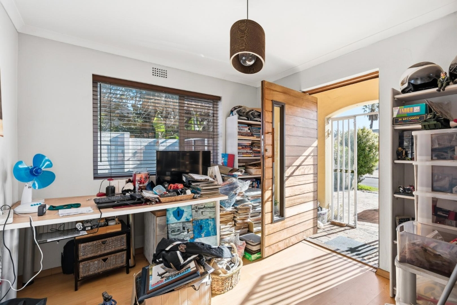 3 Bedroom Property for Sale in Edgemead Western Cape